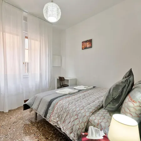 公寓 Living 3 Bedrooms 威尼斯